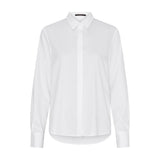 Hvid skjorte Bamboo Shirt fra Butterfly set forfra med skjortekrave, gemte knapper og lange ærmer
