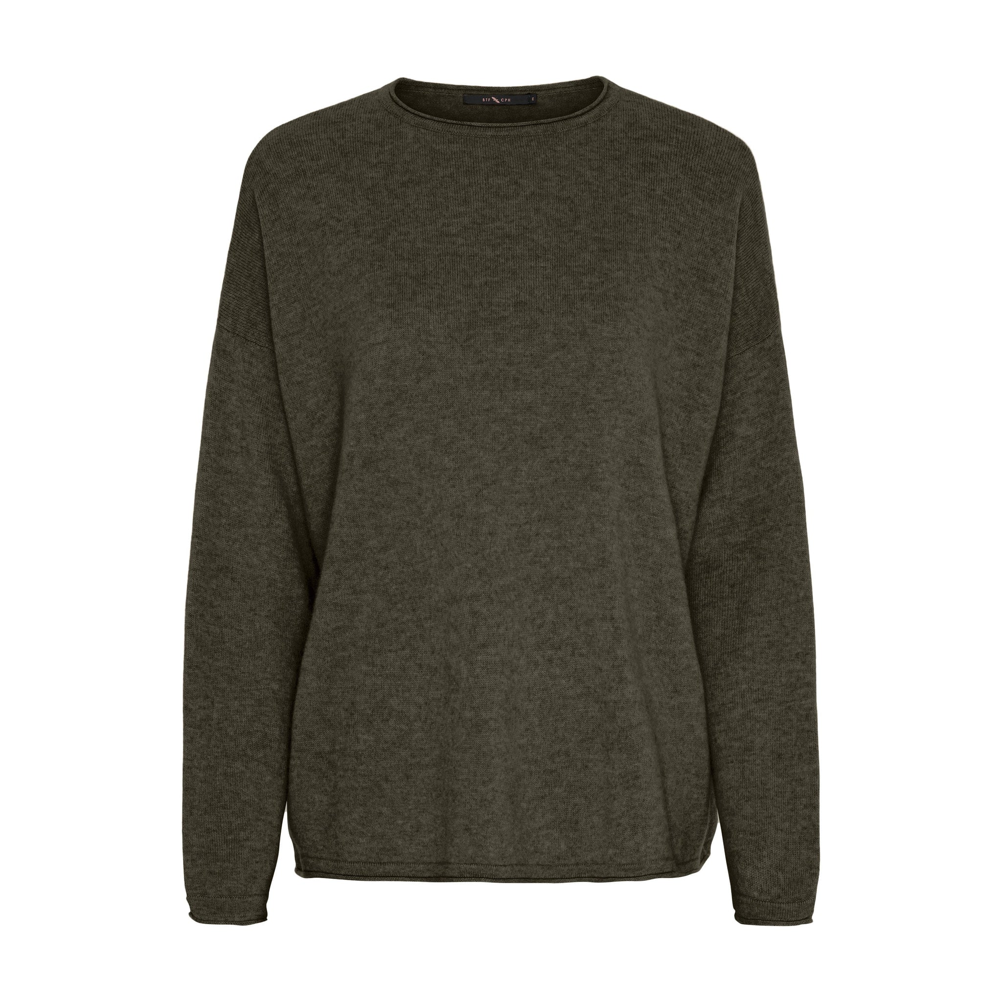 Grøn meleret pullover fra Butterfly med rund hals, lange ærmer og rullede kanter, set forfra