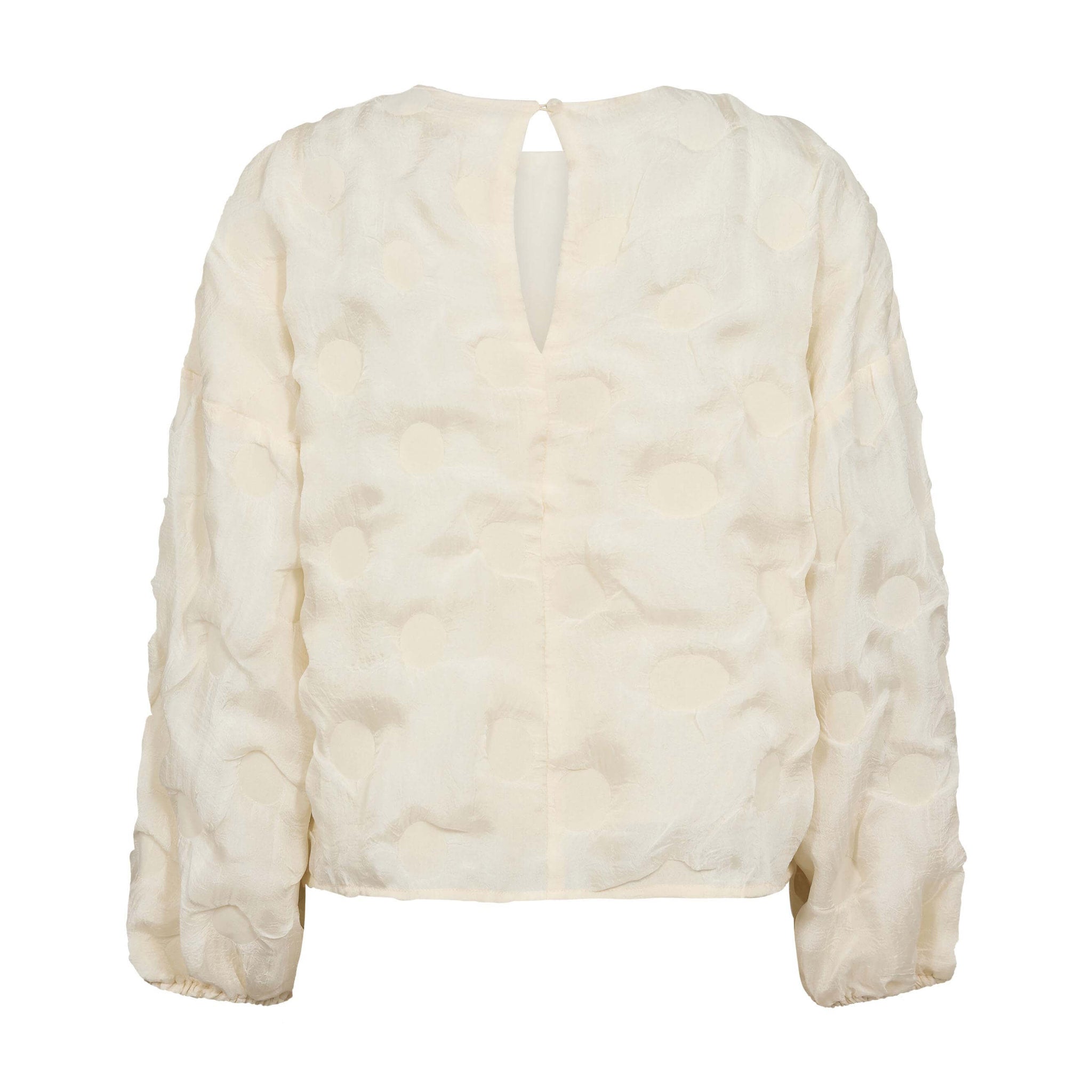 Hvid struktureret bluse fra Co'Couture set bagfra med åbning og knap i nakken