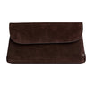 Bilbao Clutch, brun taske i ruskind i farven Chocolate forfra med flap og lille rundt logo