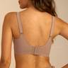 Brun BH FlexiComfort V2 i Mocha set bagfra med justerbare stropper og hægtelukning