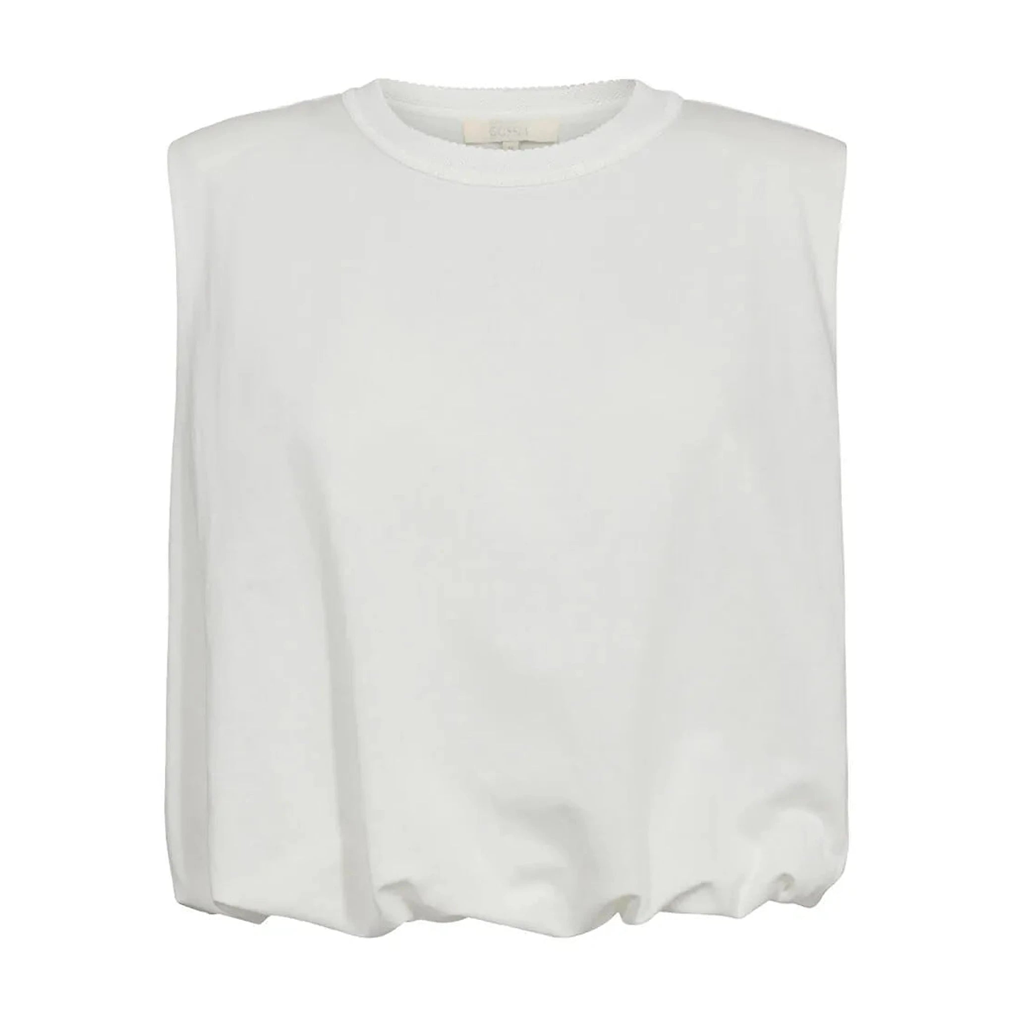 Hvid Anisa bluse fra Gossia i Offwhite med rund hals, markerede skuldre og puffet kant forneden set forfra