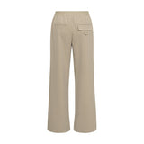 Beige wide leg bukser fra Gossia set bagfra med lomme med klap og paspoleret baglomme
