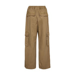 Brune wide leg bukser Mea Pant i Camel set bagfra med baglommer med klap og cargolommer