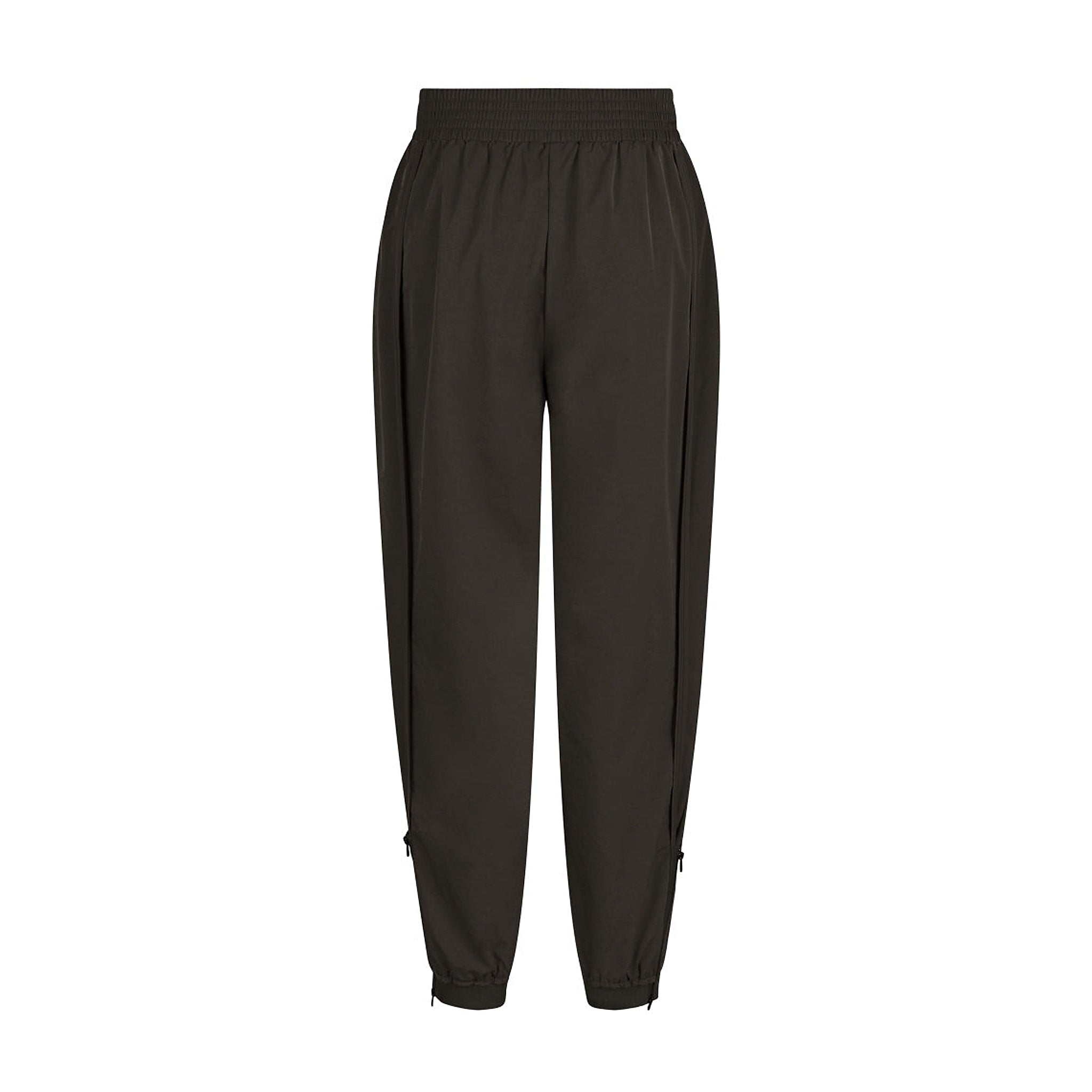 Brune Mollie Long Pant bukser fra Gossia set bagfra med rynket linning og lille lynlås ved anklen