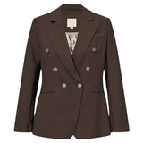 Brun dobbeltradet blazer fra Gossia med guldfarvede knapper, revers og mønstret for, set forfra