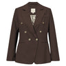 Brun dobbeltradet blazer fra Gossia med guldfarvede knapper, revers og mønstret for, set forfra