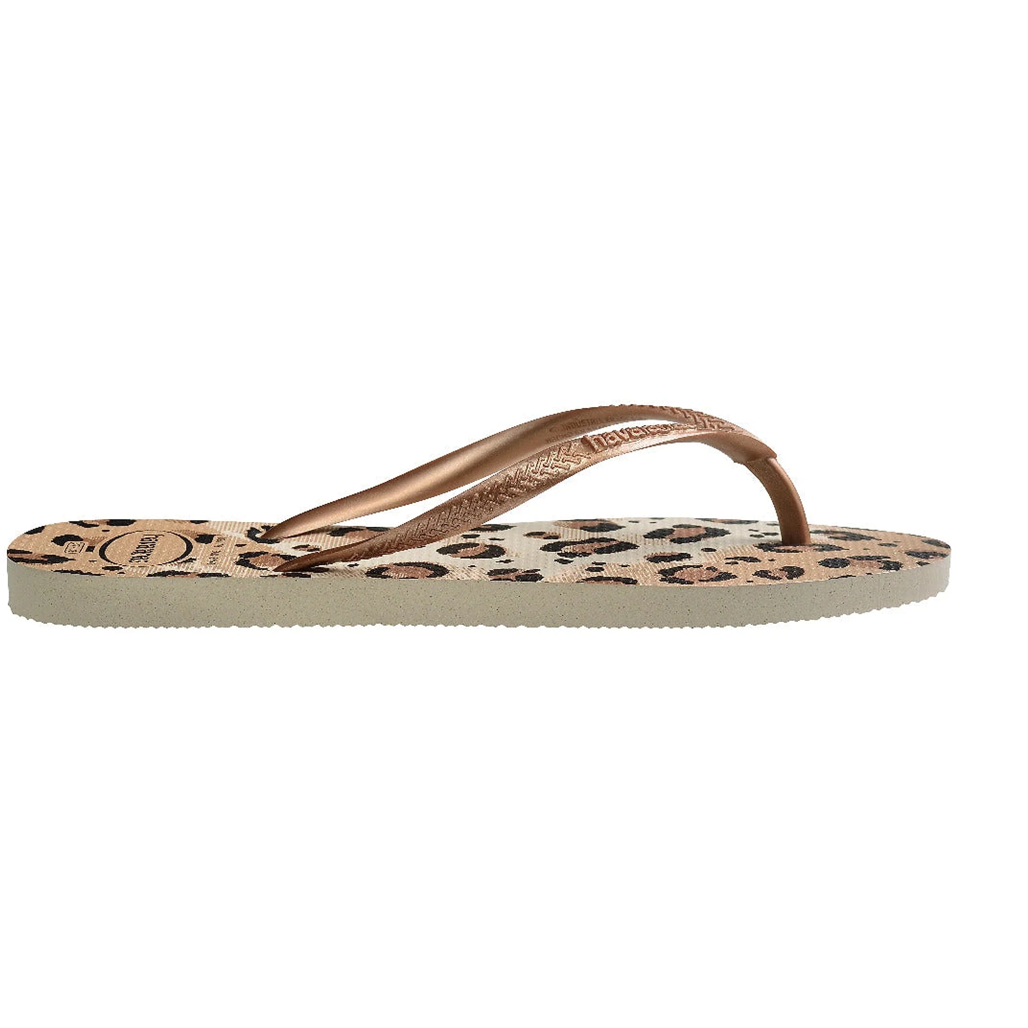 Havaianas Slim Animal sandal i beige set fra siden med flad sål og slank bronzefarvet rem