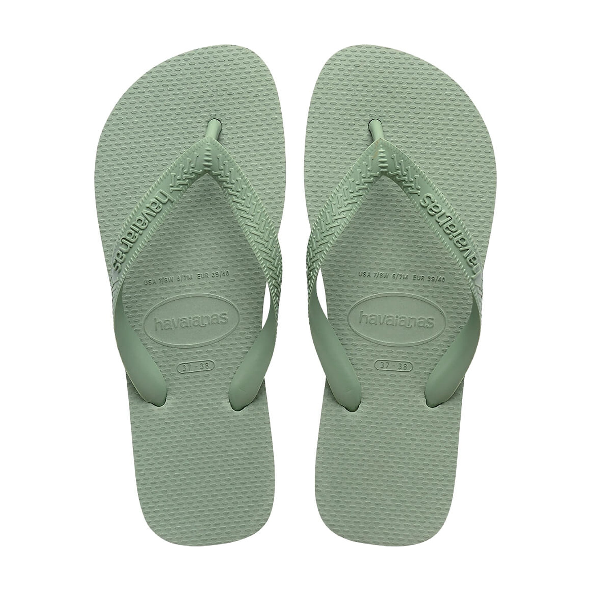 Grøn sandal fra Havaianas i Smoke Green set ovenfra med struktureret sål og præget logo på remmen