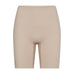 Pink shorts i farven Nude fra Hype The Detail set forfra med lille cirkelformet logo ved benet