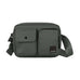 Grøn crossbody-taske Miles i Zen Green forfra med to lommer foran og bred skulderrem med logo