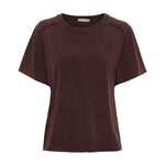 Rød t-shirt i Bordeaux fra Marta du Chateau set forfra med rund hals, korte ærmer og vasket look