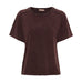 Rød t-shirt i Bordeaux fra Marta du Chateau set forfra med rund hals, korte ærmer og vasket look