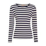 Navy og råhvid stribet t-shirt med lange ærmer og rund hals fra Marta du Chateau set forfra