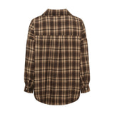Brun ternet skjorte Cloud Shirt set bagfra med bærestykke, læg og knap ved manchetterne