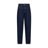 Mørkeblå barrel jeans fra Mos Mosh set forfra med knap og lommer foran