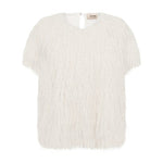 Hvid t-shirt i faux fur fra Mos Mosh med korte ærmer og rund hals, set forfra