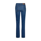 Mellemblå straight jeans fra Mos Mosh set bagfra med baglommer og brunt mærke ved linningen