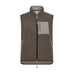 Grøn teddy vest i Dusty Olive set forfra med høj krave, lynlås og lys brystlomme med lynlås
