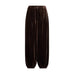 Brune Eila Pants i velour fra MSCH Copenhagen set forfra med læg, knap foran og elastik forneden