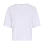 Hvid t-shirt fra MSCH Copenhagen med rund hals, korte ærmer og lodrette læg forneden, set forfra