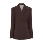 Brun blazer Vega Loose Blazer fra MSCH Copenhagen forfra med reverskrave og asymmetrisk knaplukning