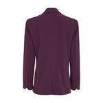 Lilla blazer i farven Potent Purple bagfra med knap og afrundet slids ved ærmerne