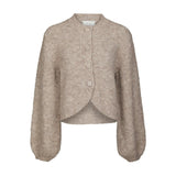 Beige fluffy cardigan fra Neo Noir med puffærmer, betrukne knapper og rundede kanter foran, set forfra