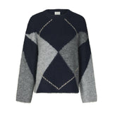 Navy strik fra Neo Noir med argyle mønster i grå nuancer og rund hals, set forfra