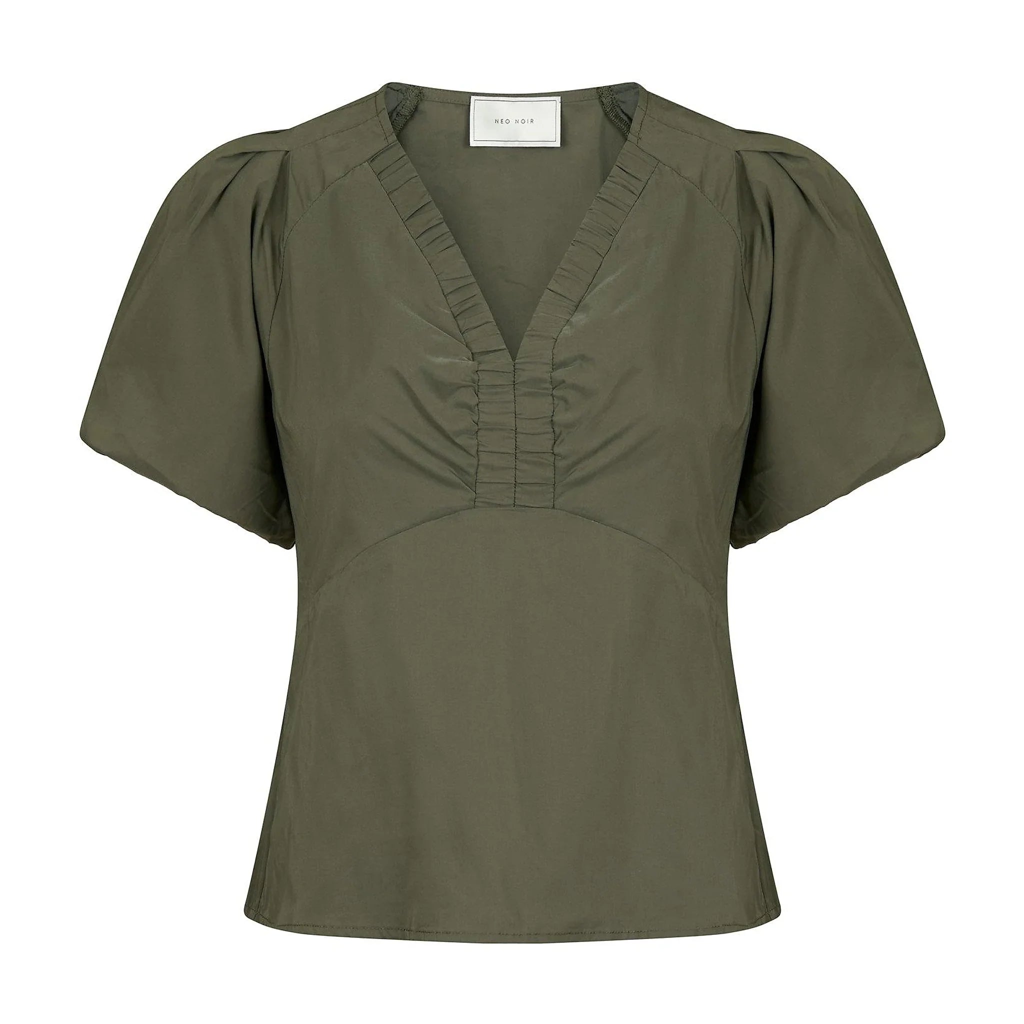 Grøn bluse i poplin fra Neo Noir med V-hals og puffede ærmer set forfra