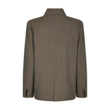 Brun nålestribet blazer set bagfra med slids og fire knapper ved ærmerne