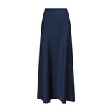 Lang navy nederdel i satin fra Neo Noir set forfra på hvid baggrund