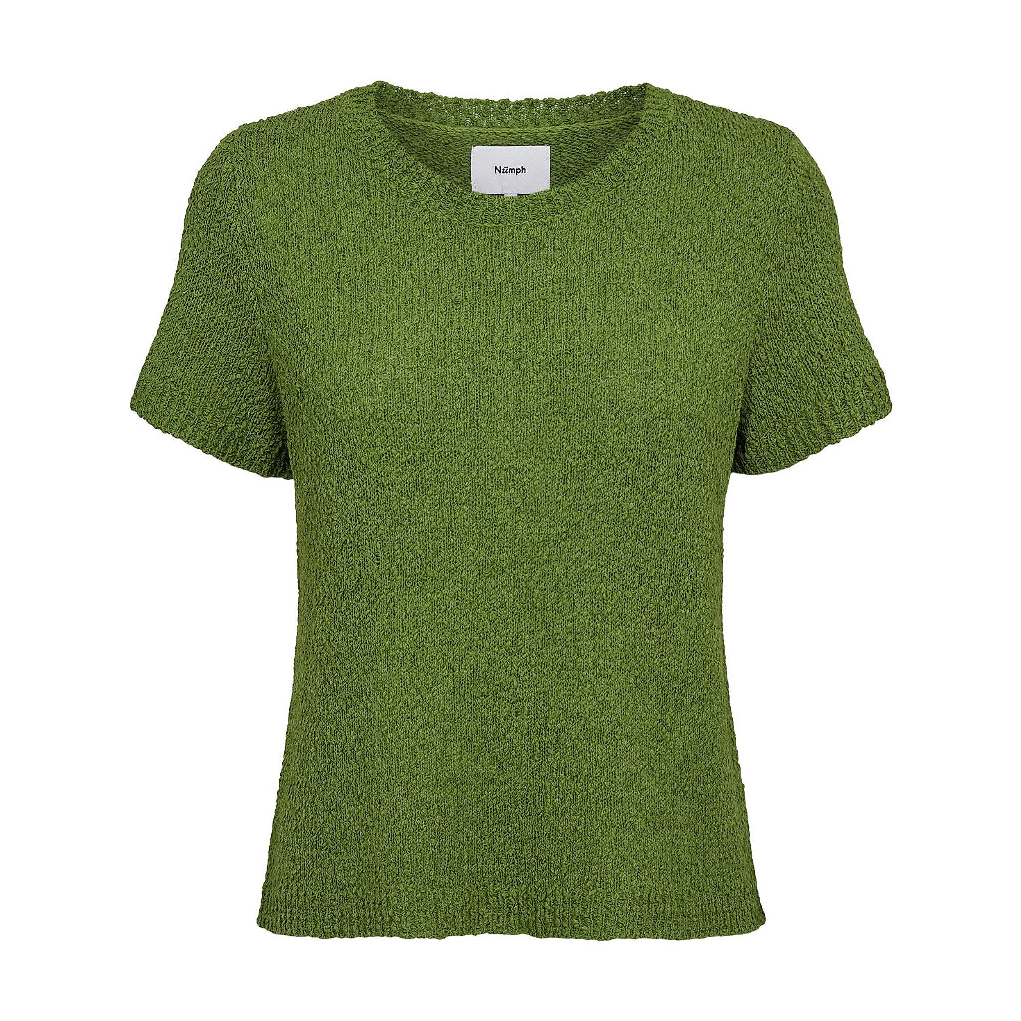 Grøn kortærmet pullover i struktureret strik med rund hals fra Nümph, set forfra
