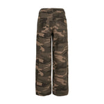 Grønne camouflage jeans i wide leg-snit fra Nümph set bagfra med to påsyede lommer