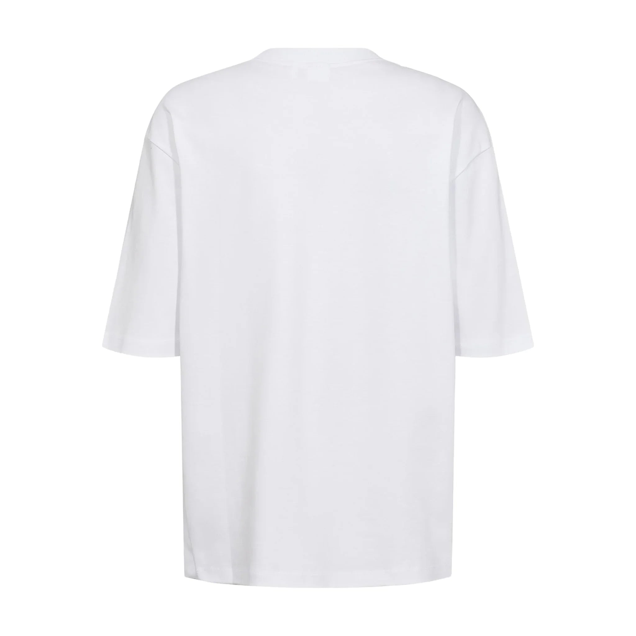 Hvid Nugira t-shirt fra Nümph set bagfra med nedfaldende skuldre og halvlange ærmer