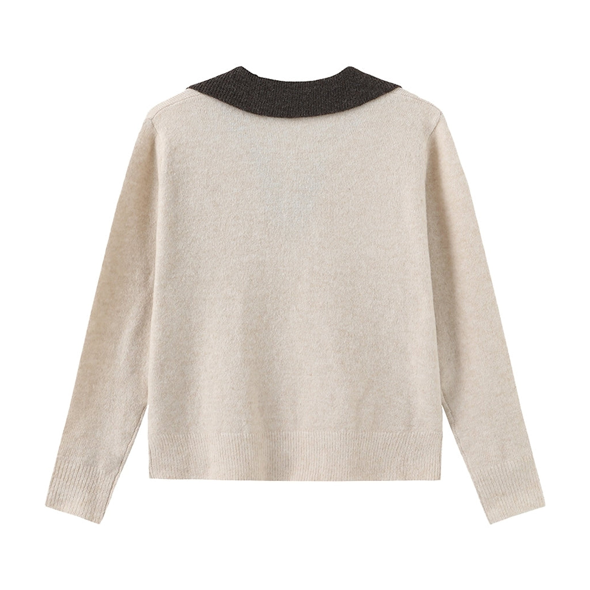 Hvid strik Zebina Knit set bagfra med mørk krave og ribkant forneden
