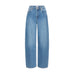 Blå wide leg jeans fra Pulz i Medium Blue set forfra med knap og nitter i guldfarve