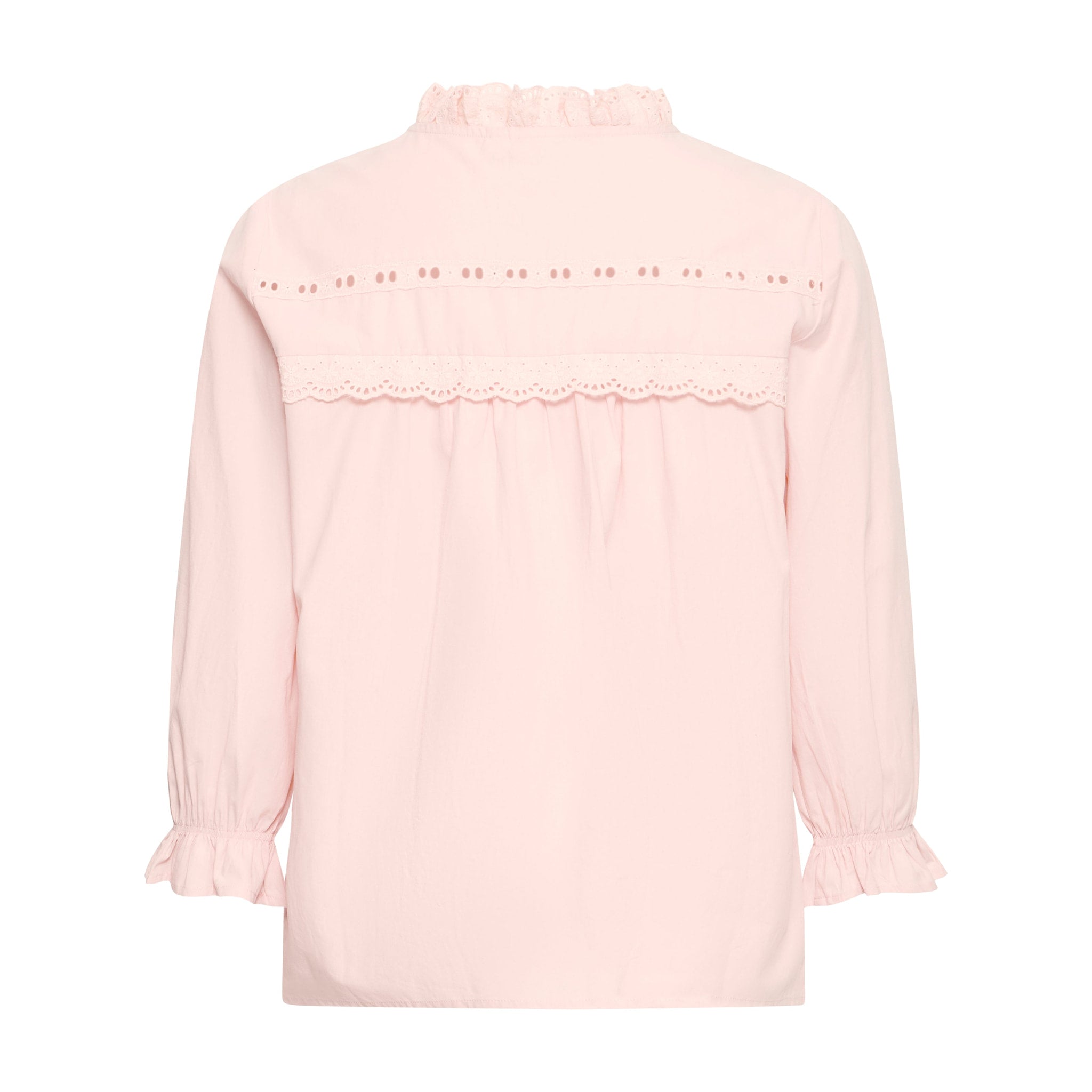 Orange bluse Daria fra Pulz i Peach Whip bagfra med hulbroderi, rynker og 3/4 ærmer med flæse