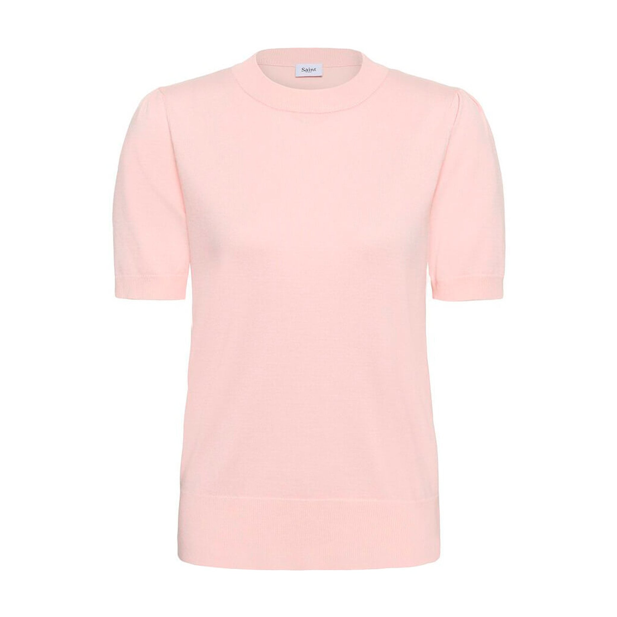 Pink kortærmet pullover fra Saint Tropez i strik med rund hals og let puffede ærmer, set forfra