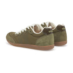 Grønne Woden Nanna sneakers set skråt bagfra med brun hælkappe og WODEN-logo