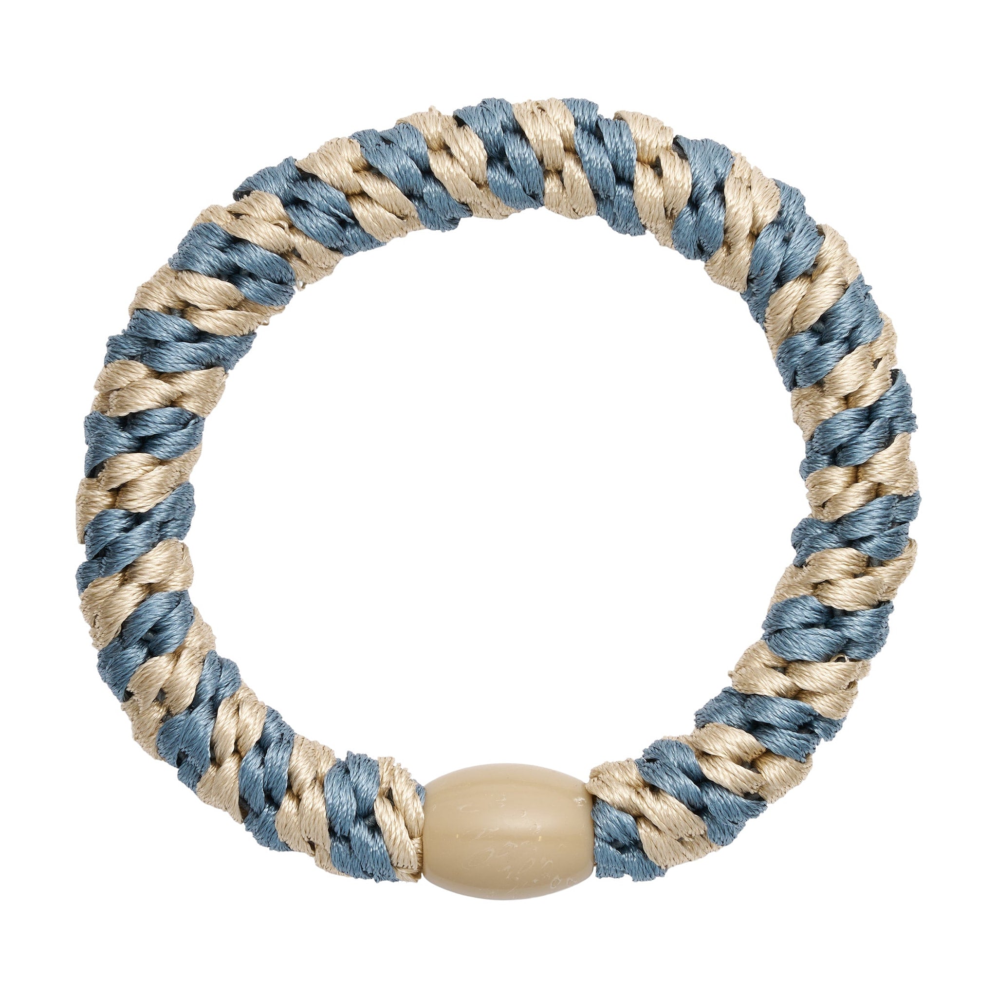 Blå og beige hårelastik fra Wolff Jewelry med snoet stribet mønster og blank beige perle i plastik, set ovenfra