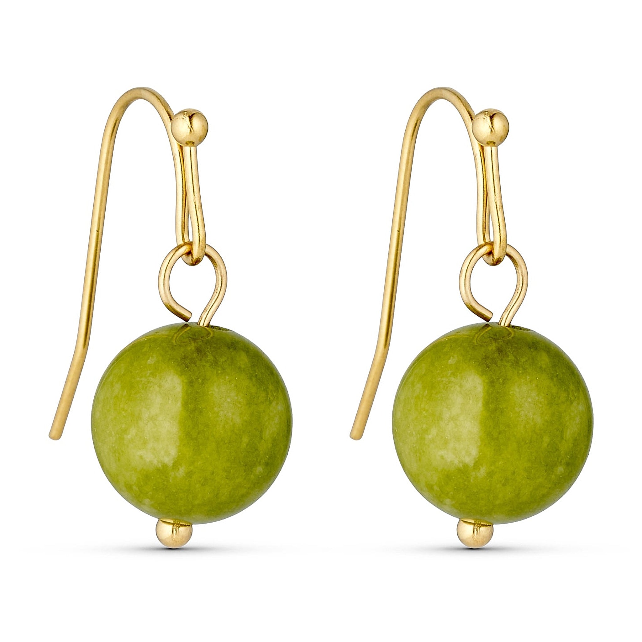 Grønne øreringe Jusi Pearl Earring i Light Green med rund naturperle på guldfarvet krog, set forfra