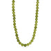 Grøn halskæde Jusi Pearl Necklace fra Wolff Jewelry med runde perler af natursten på lys baggrund