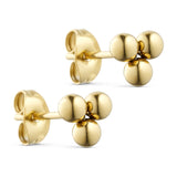 Mini Boble ørering i guld med tre små blanke kugler, set fra siden med stift og lås på lys baggrund