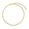 Guldfarvet armbånd med "Mor" i skråskrift, panserkæde, karabinlås og forlængerkæde på lys baggrund