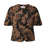 Brun og sort blazer fra YAS med ornamentprint, rund hals og halvlange, voluminøse ærmer set forfra